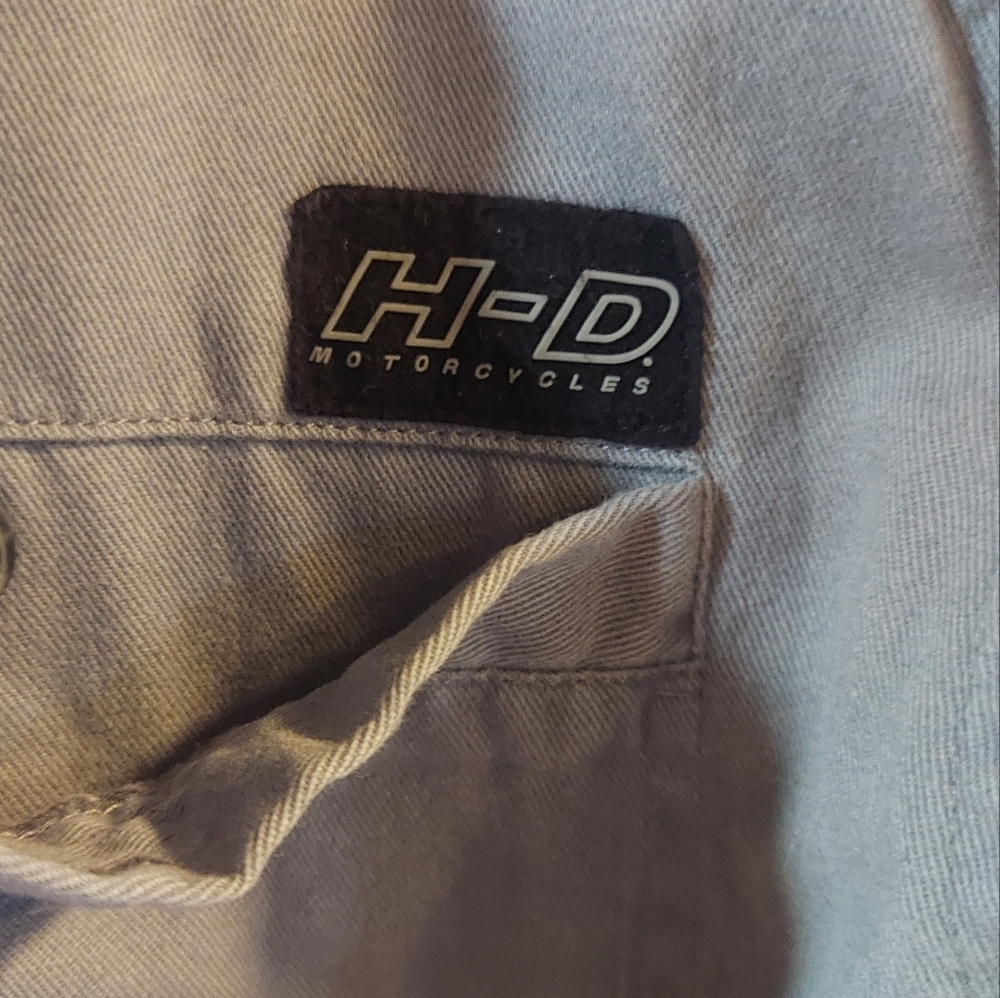 Harley-Davidson Riding shirt - Picture 3 of 7